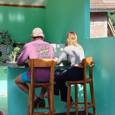 Room 212 Kuta  エクステリア 写真