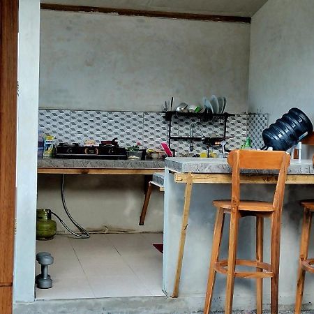Room 212 Kuta  エクステリア 写真