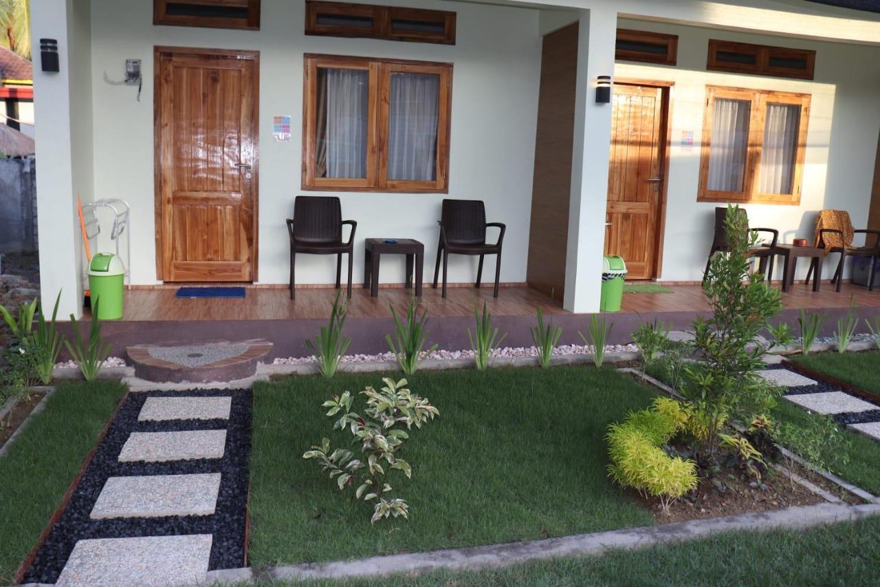Room 212 Kuta  エクステリア 写真
